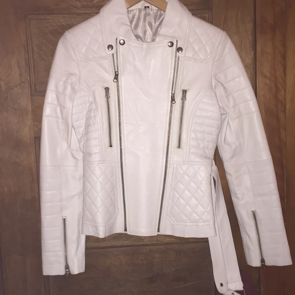 Women’s leather jacket